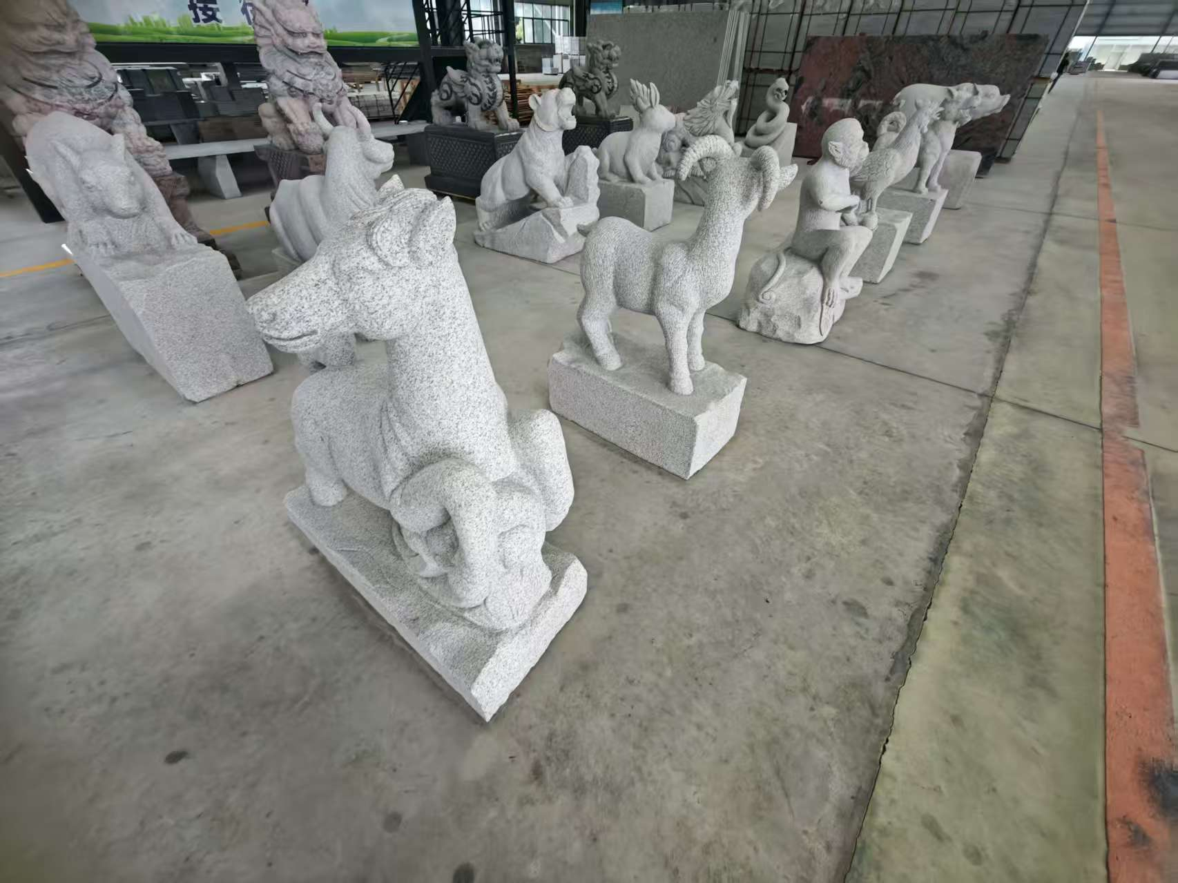 眉山芝麻白雕刻 十二生肖 异形雕刻