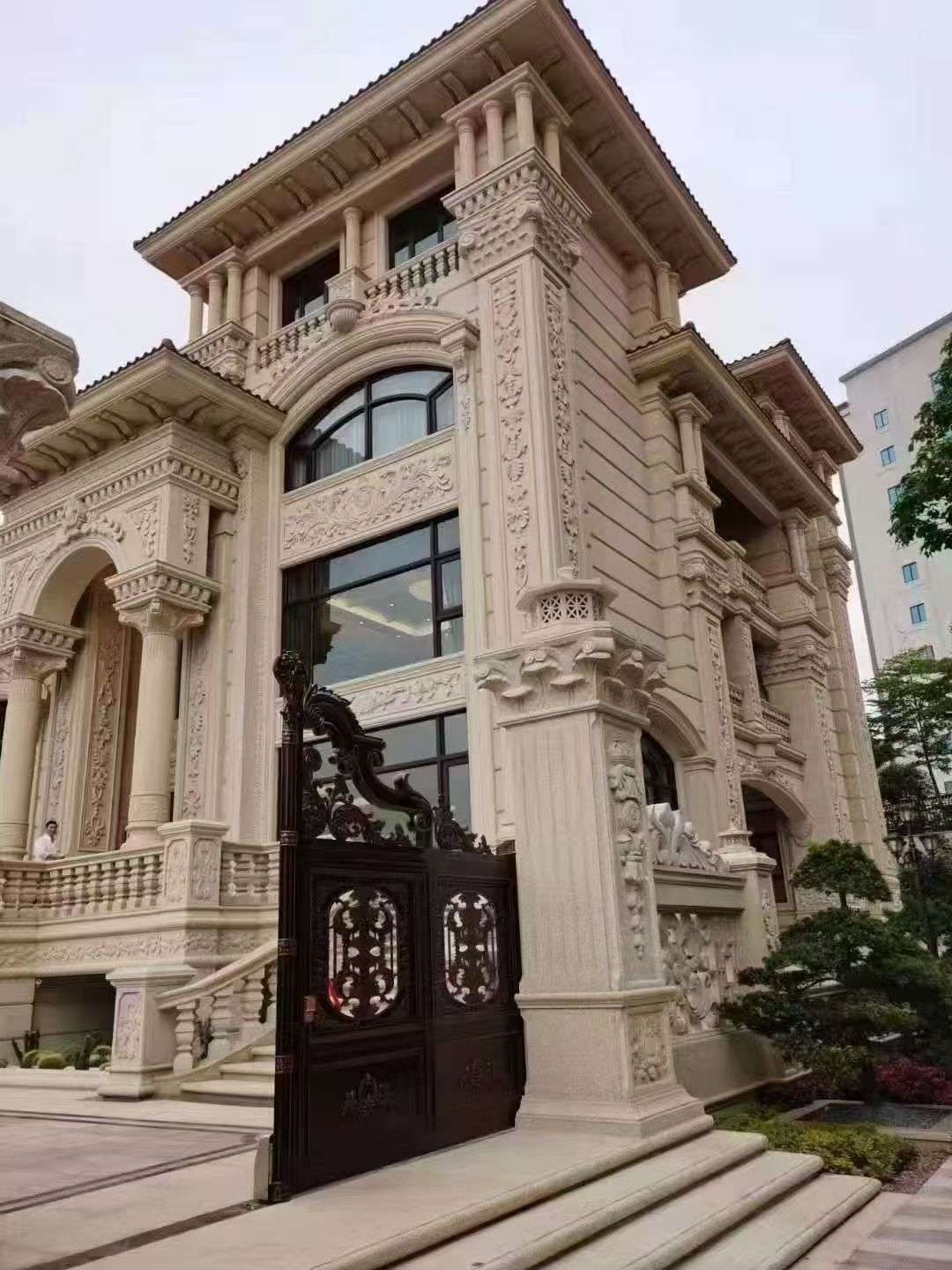眉山黄金麻别墅外墙异形定制