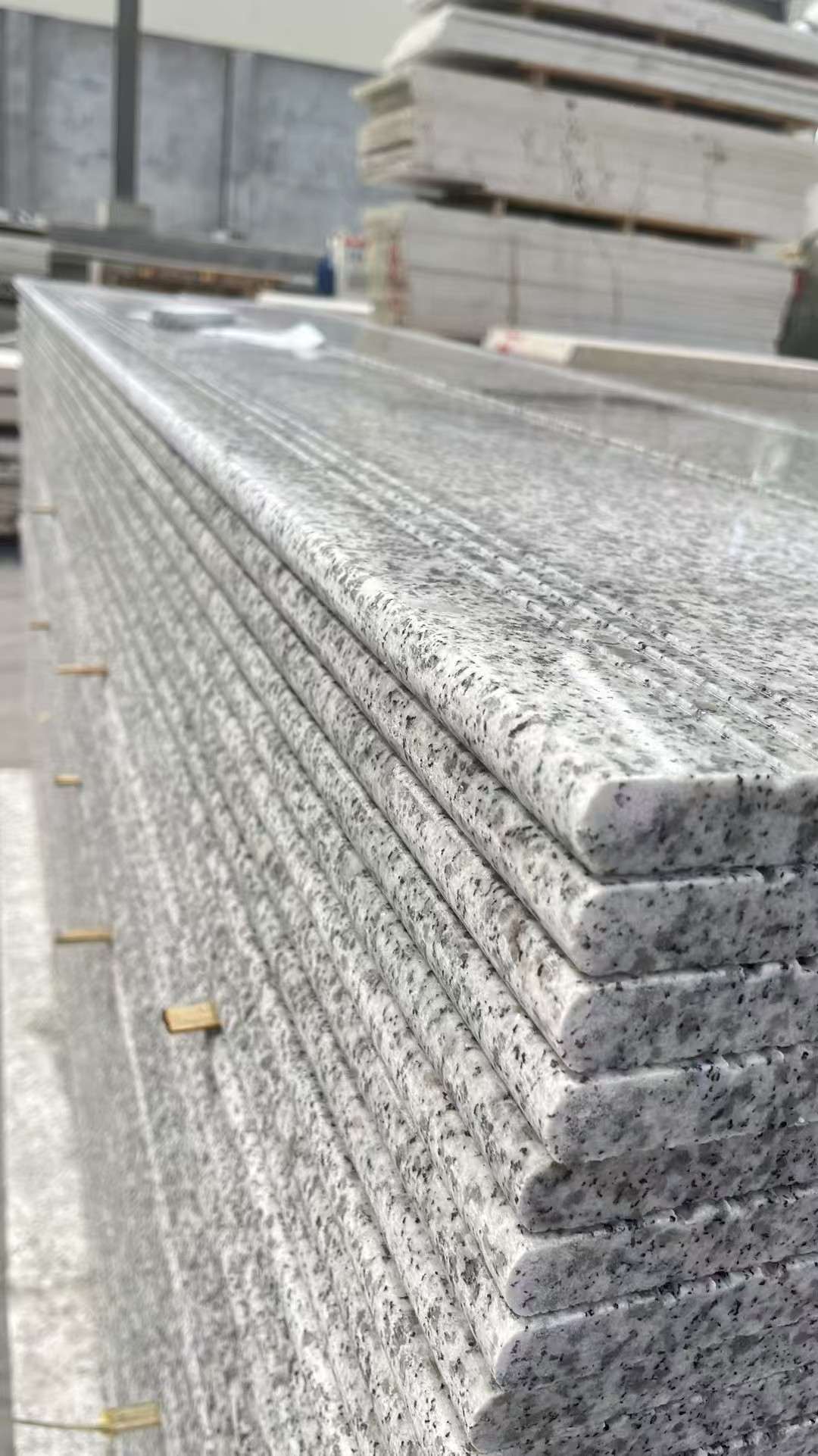 眉山芝麻白楼梯踏步 花岗岩楼梯板材