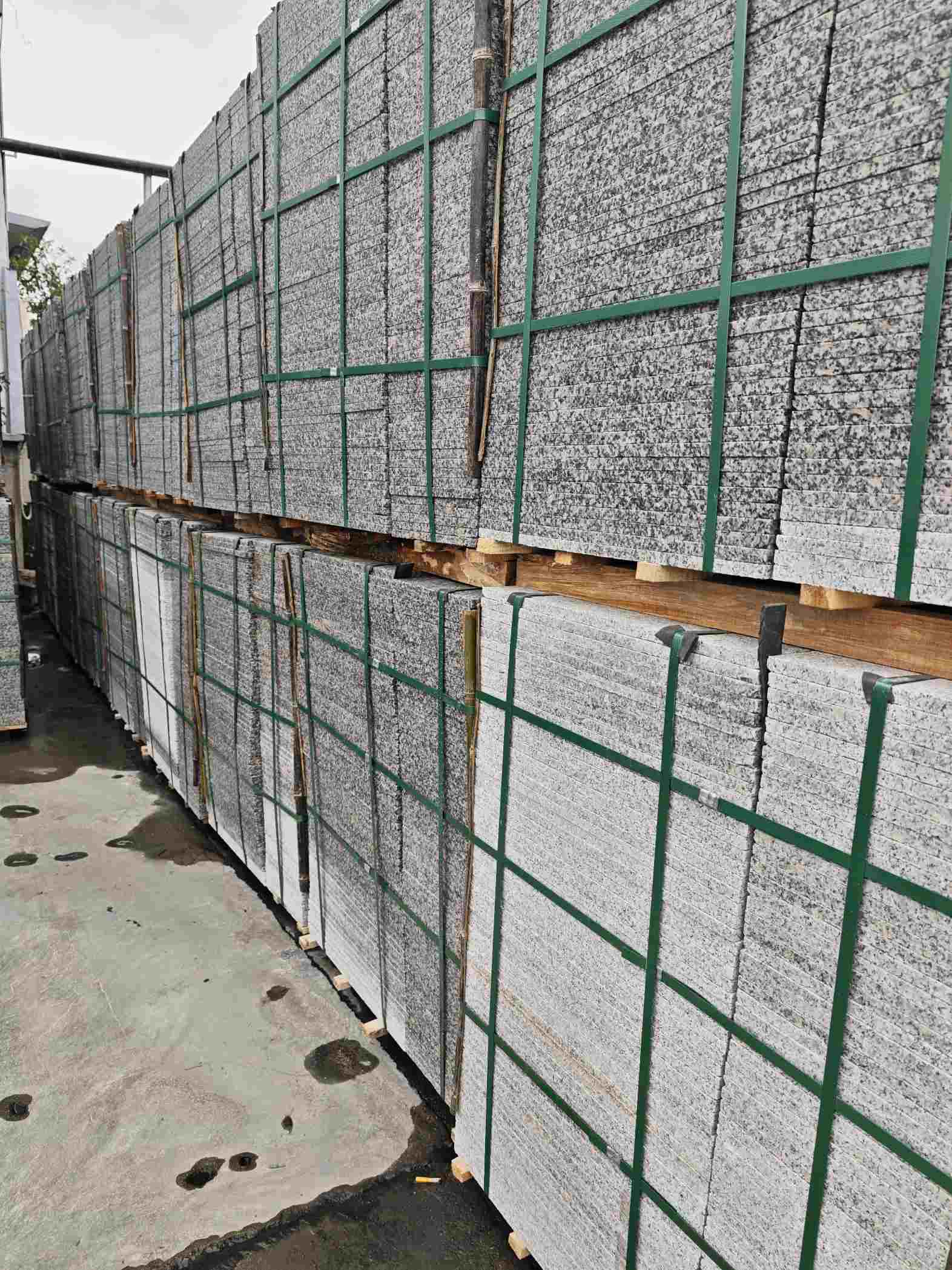 眉山芙蓉白地铺石，石材地铺石